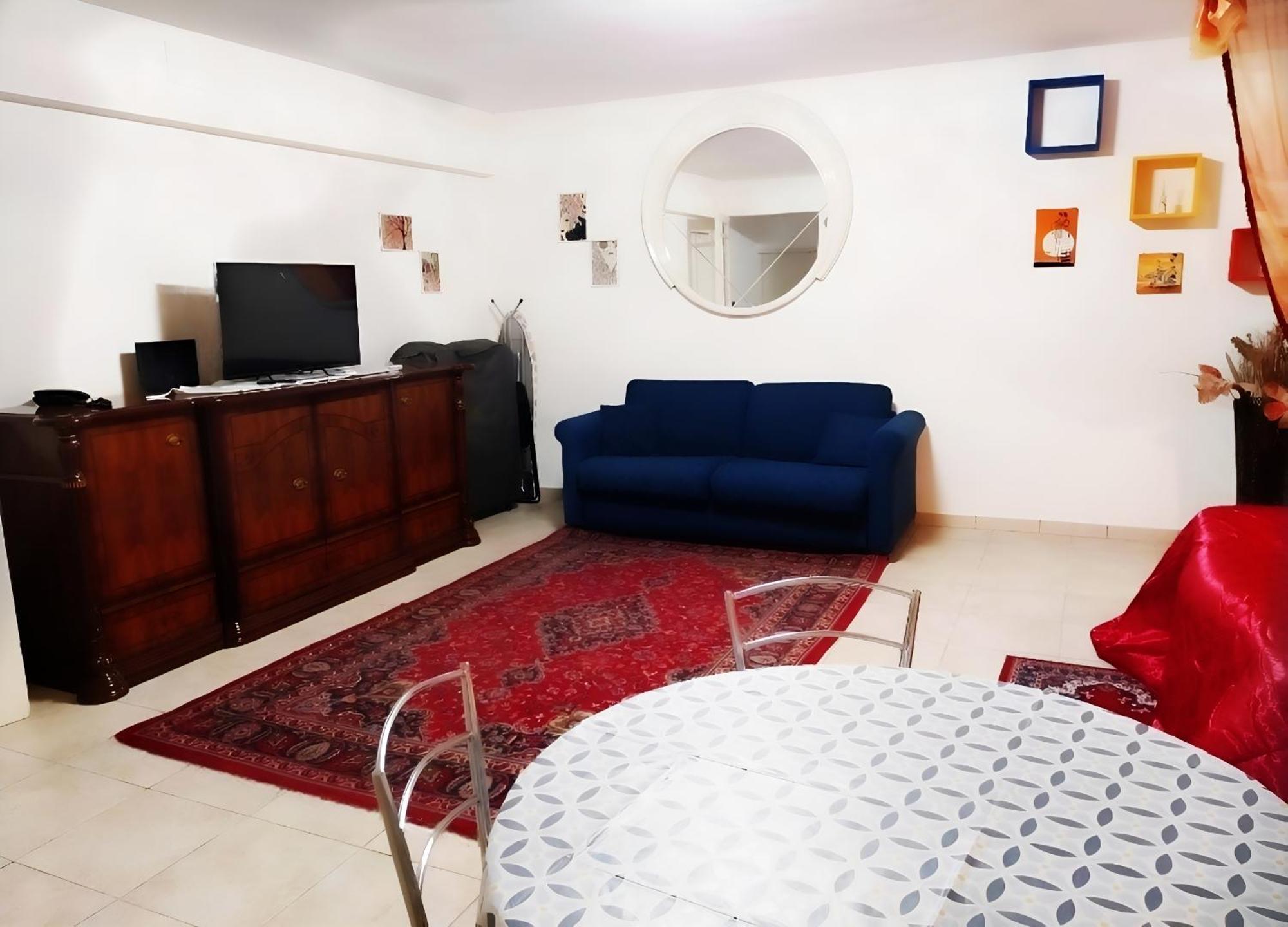Casa Vacanza La Maison De Losyram Art Salerno Bagian luar foto