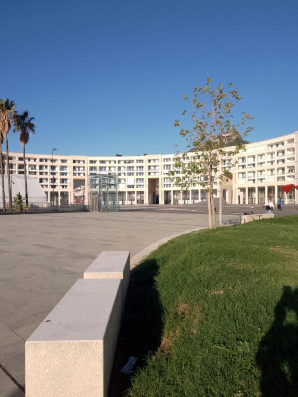 Casa Vacanza La Maison De Losyram Art Salerno Bagian luar foto