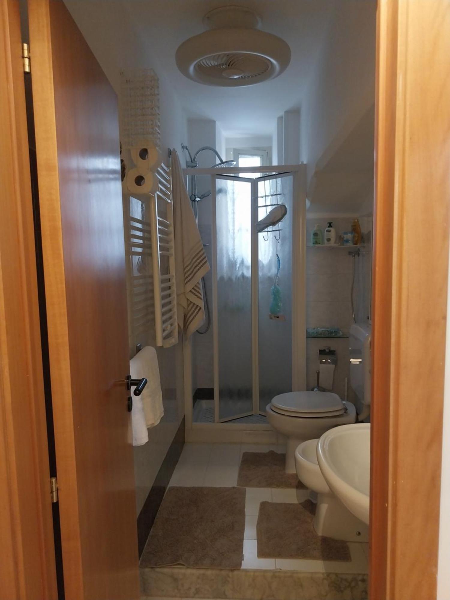 Casa Vacanza La Maison De Losyram Art Salerno Bagian luar foto